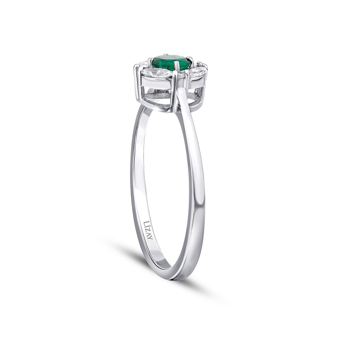 0,33 Carat Diamond Emerald Ring