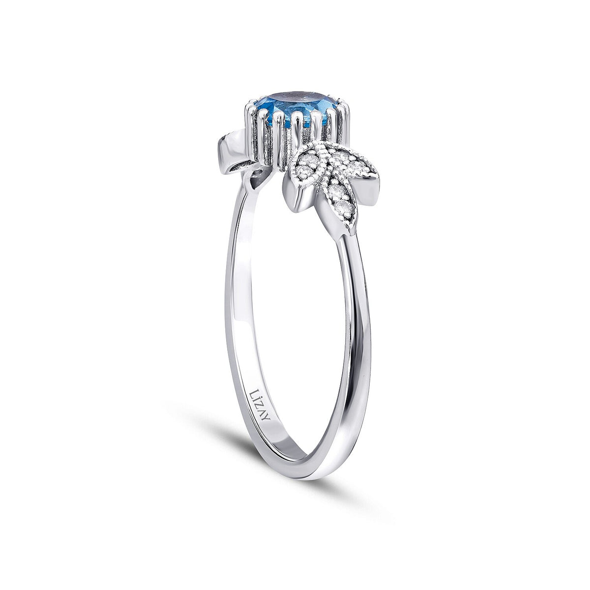 0,63 Carat Diamond Blue Topaz Ring