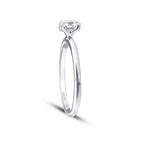 0,50 Carat Diamond Oval Solitaire Engagement Ring