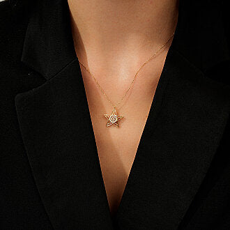 Gold Star Pendant Necklace