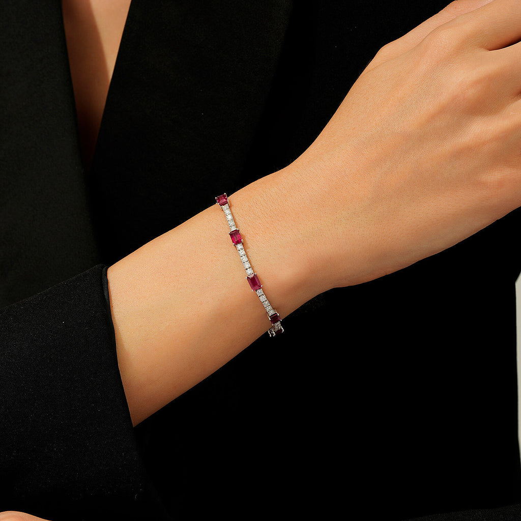 20,27 Carat Diamond Ruby Bracelet