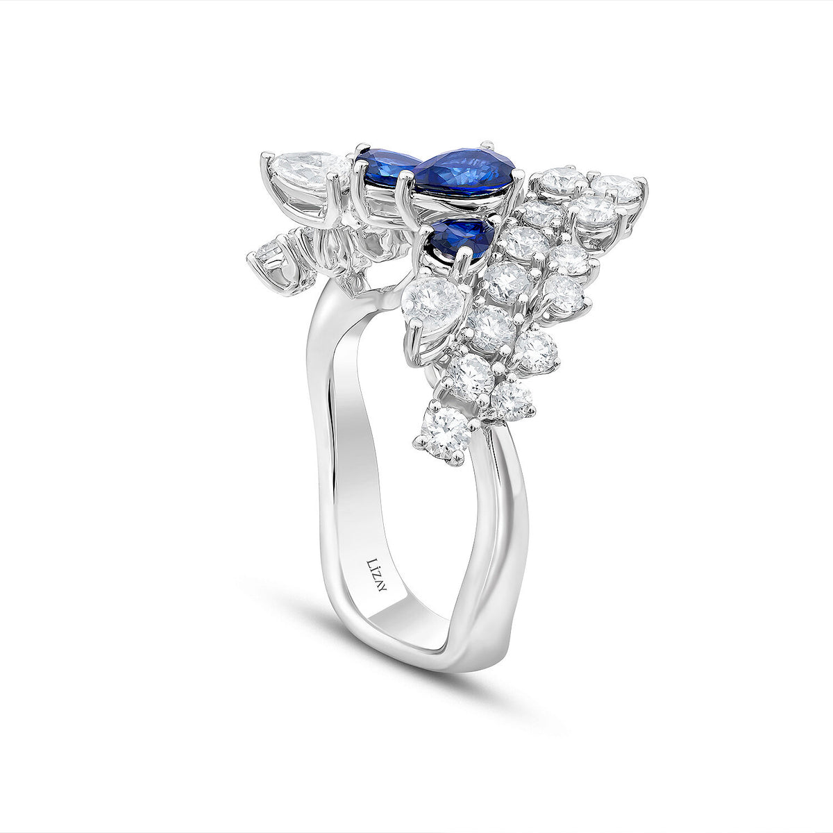 2,34 Carat Diamond Sapphire Ring