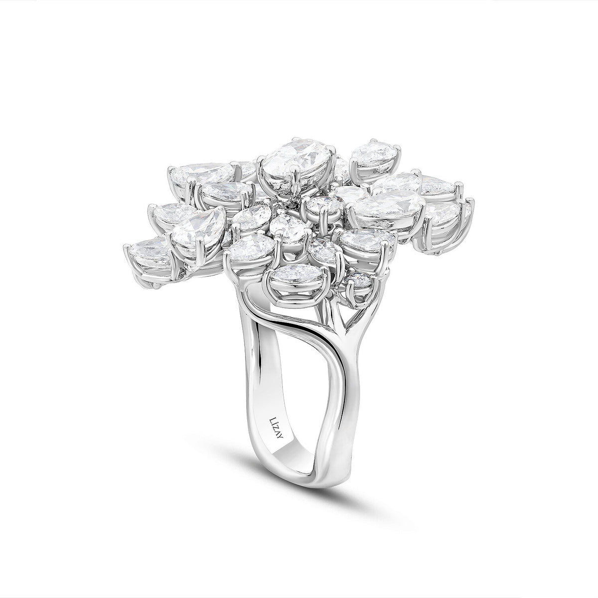 5,85 Carat Diamond Trend Ring