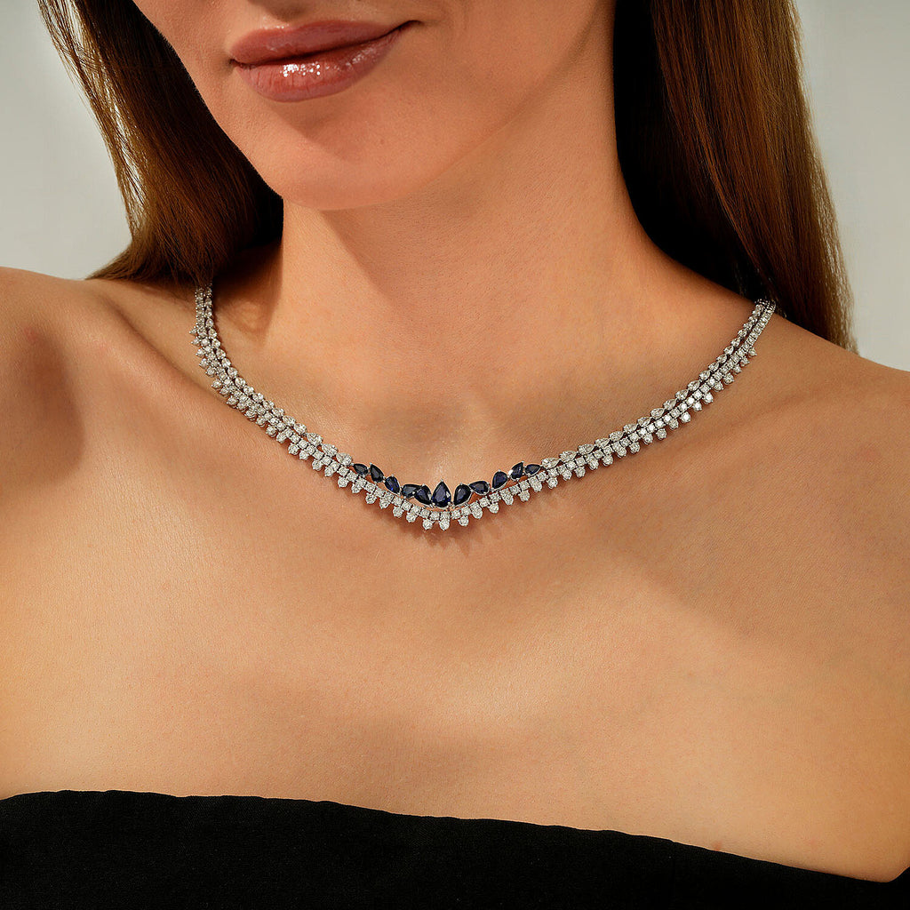 20,23 Carat Diamond Sapphire Neckband