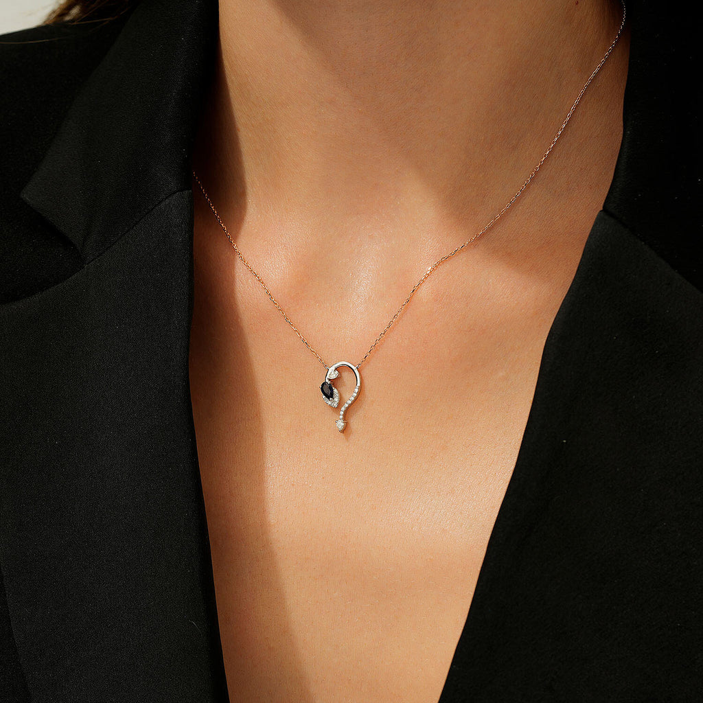 0,40 Carat Diamond Sapphire Necklace