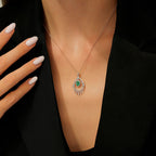 0,65 Carat Diamond Emerald Necklace