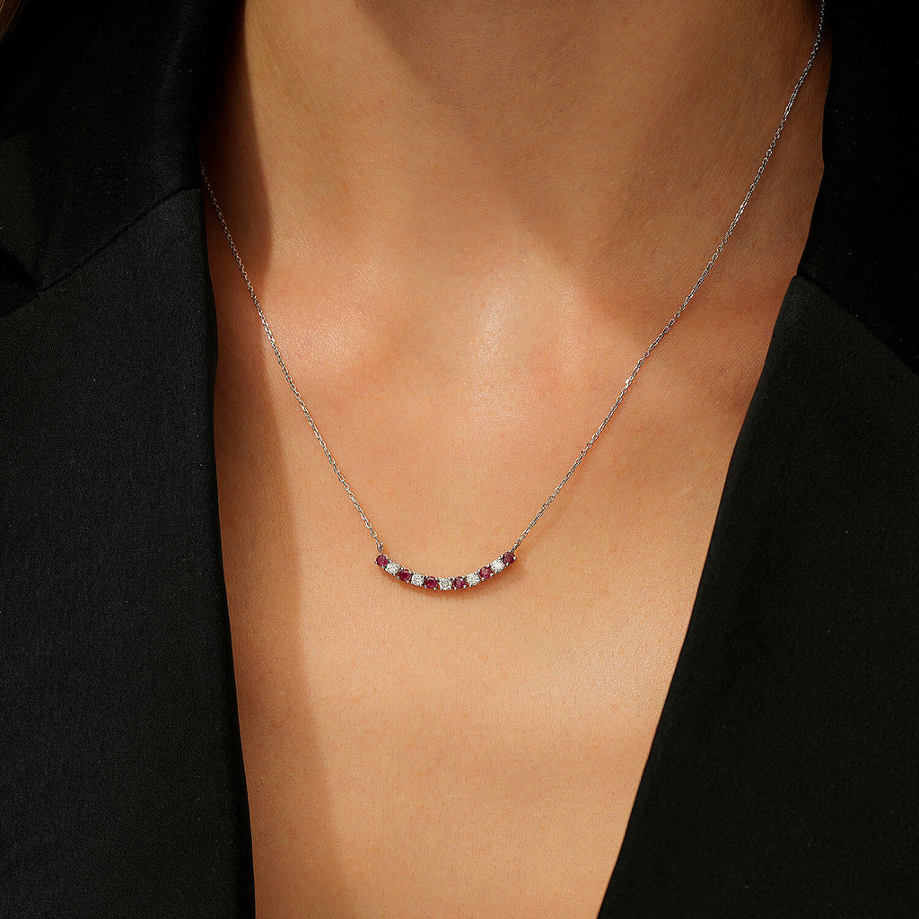 0,49 Carat Diamond Ruby Necklace