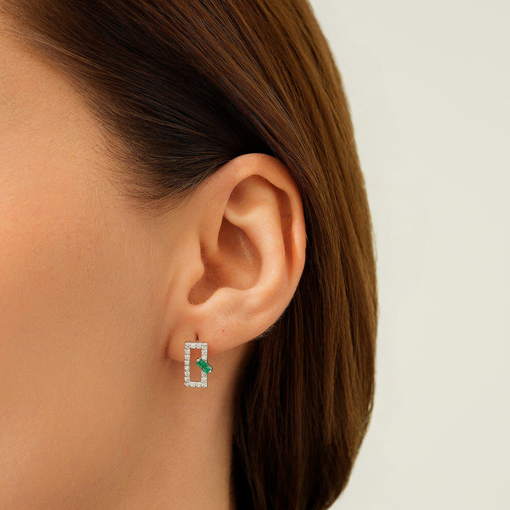 0,58 Carat Diamond Emerald Earrings