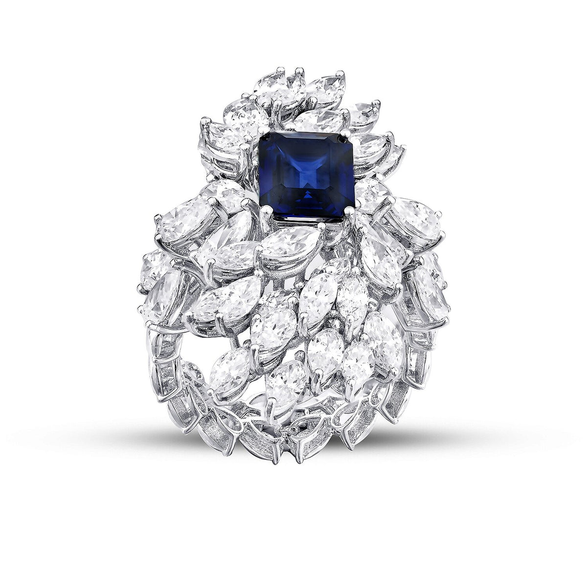 6,53 Carat Diamond Sapphire Ring