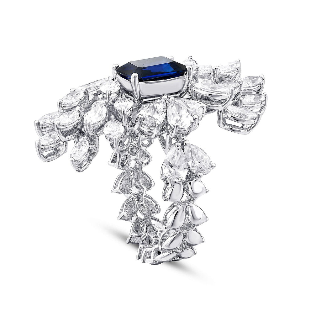 6,53 Carat Diamond Sapphire Ring