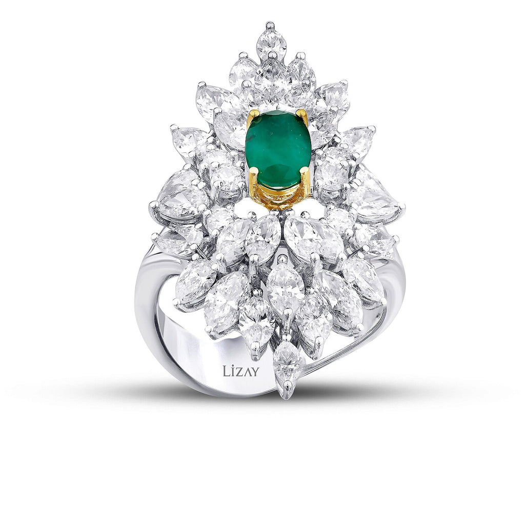 5,44 Carat Diamond Emerald Ring