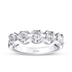 0,65 Carat Diamond Half-Eternity Ring