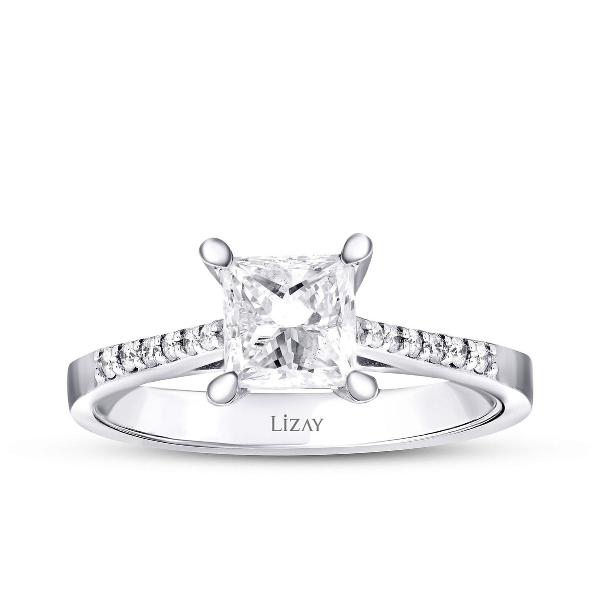 1,11 Carat Diamond Princess Solitaire Engagement Ring