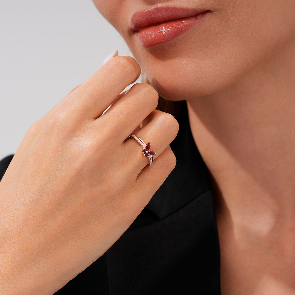 0,62 Carat Diamond Ruby Butterfly Ring