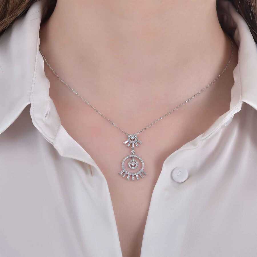 0,63 Carat Diamond Baguette Necklace