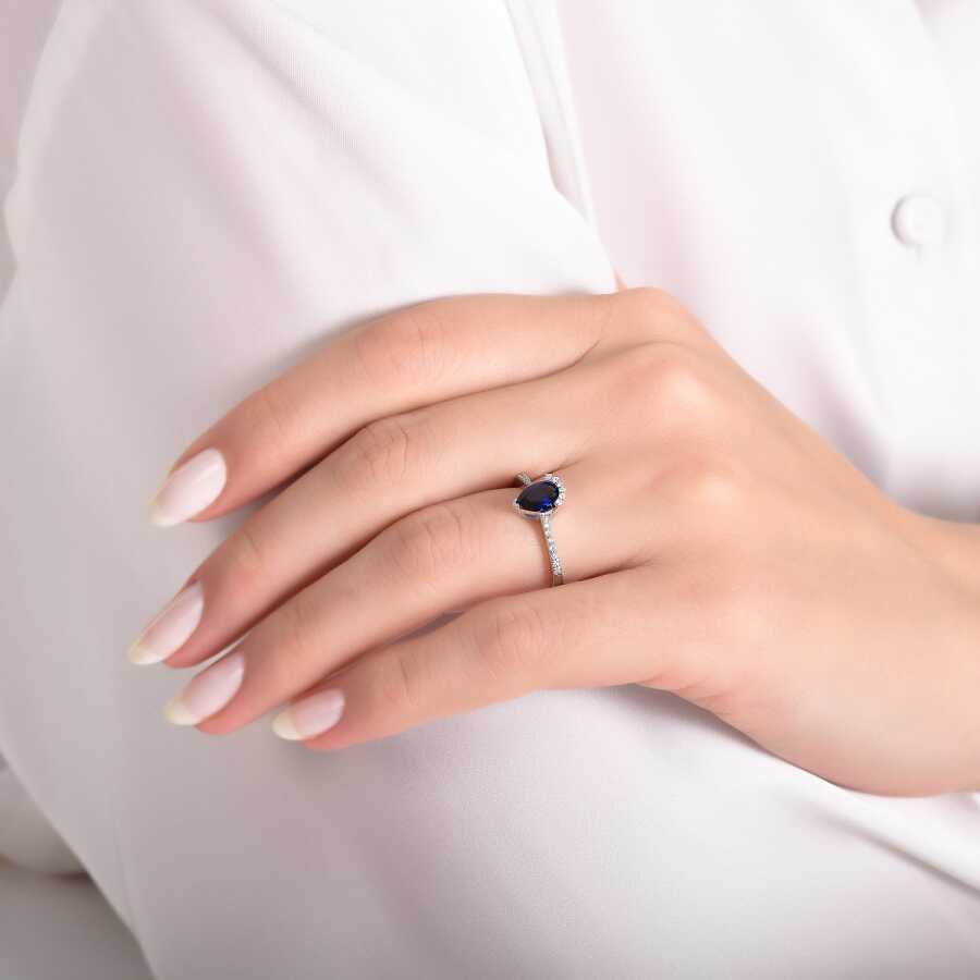 1,19 Carat Diamond Sapphire Ring
