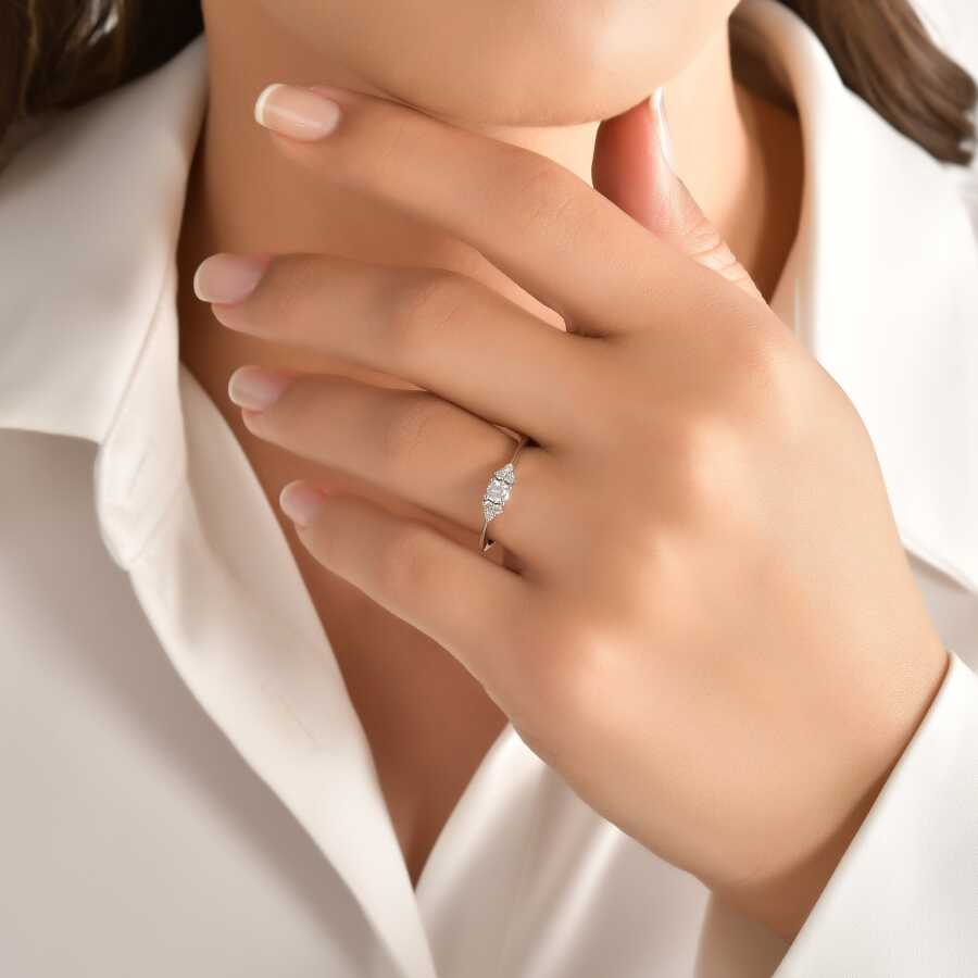 0,27 Carat Diamond Trend Ring
