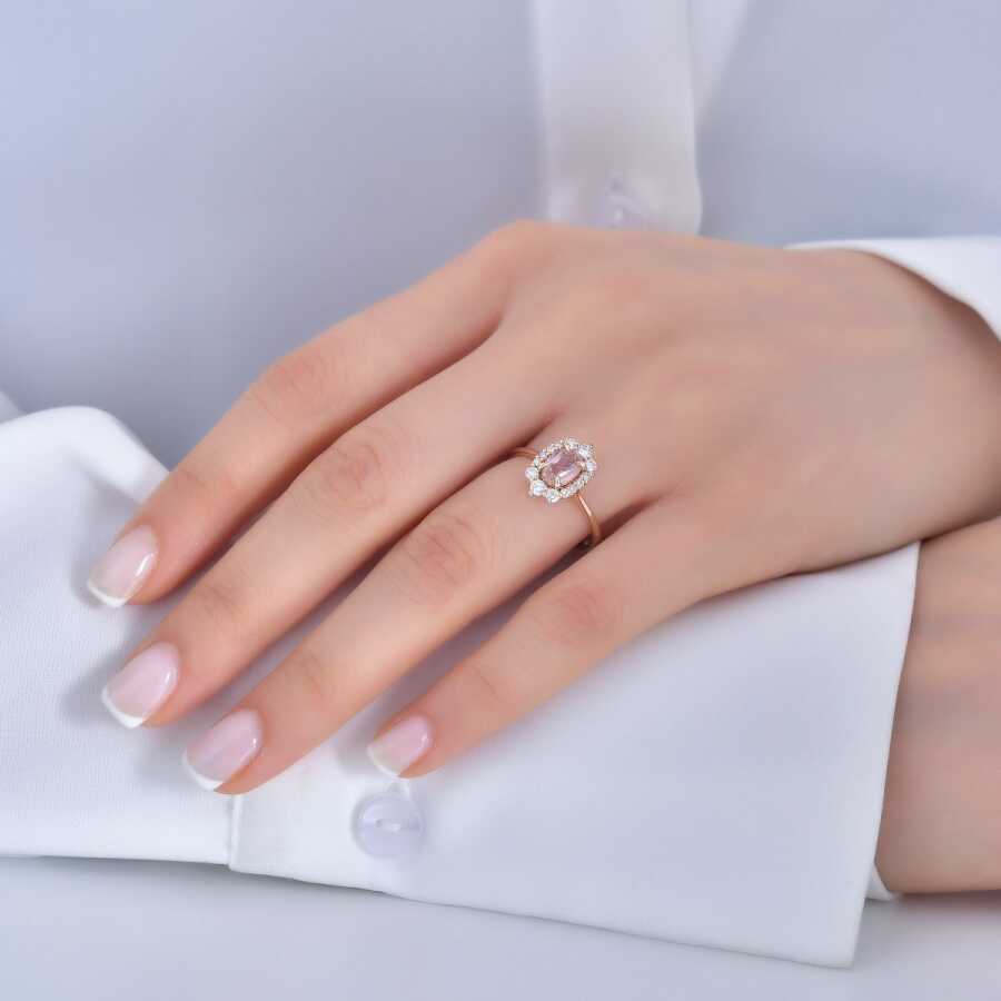 1,06 Carat Diamond Morganite Ring