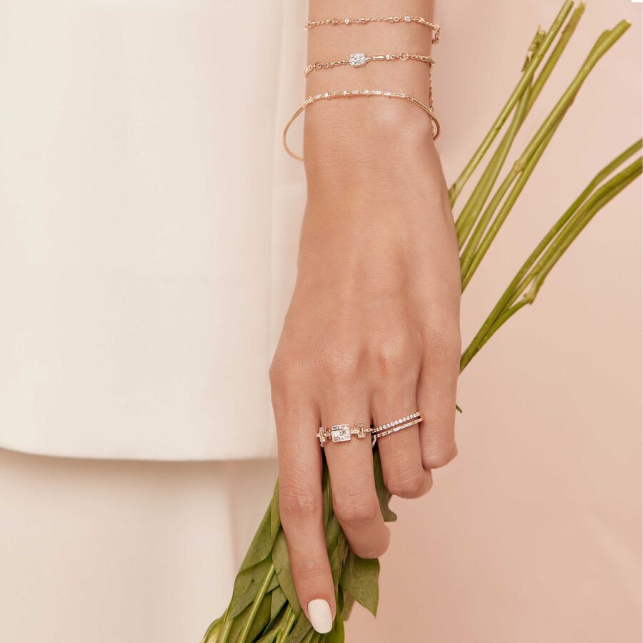 0,33 Carat Diamond Baguette Half-Eternity Ring