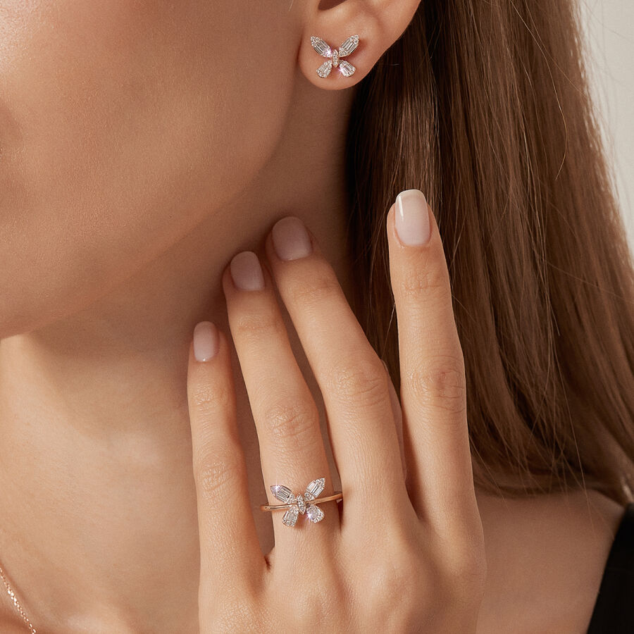 0,58 Carat Diamond Baguette Butterfly Earrings