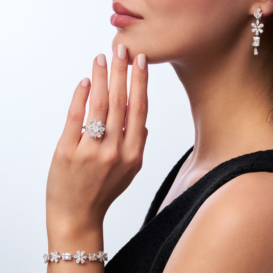 3,89 Carat Diamond Baguette Bracelet