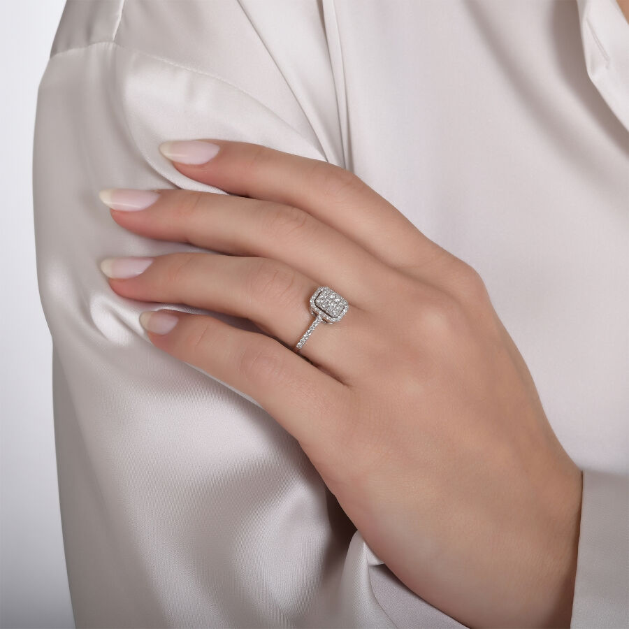 0,43 Carat Diamond Trend Ring