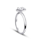 0,40 Carat Diamond Oval Solitaire Engagement Ring