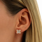 0.28 Carat Diamond Flower Earring