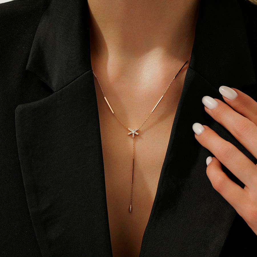 0.45 Carat Diamond Dangle Detailed Trend Necklace
