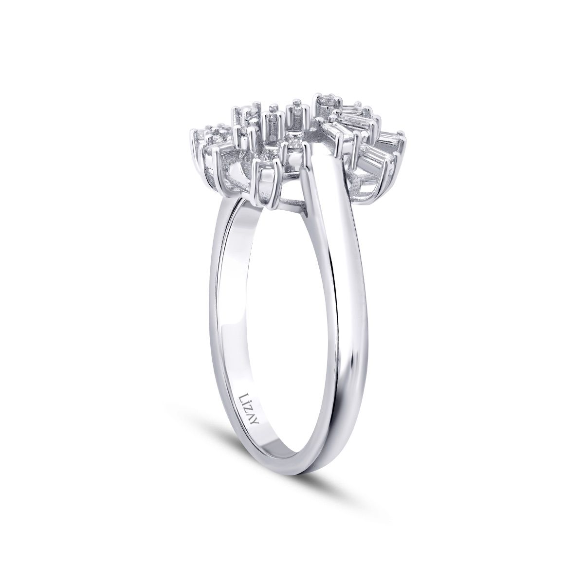 0.28 Carat Diamond Baguette Trend Ring