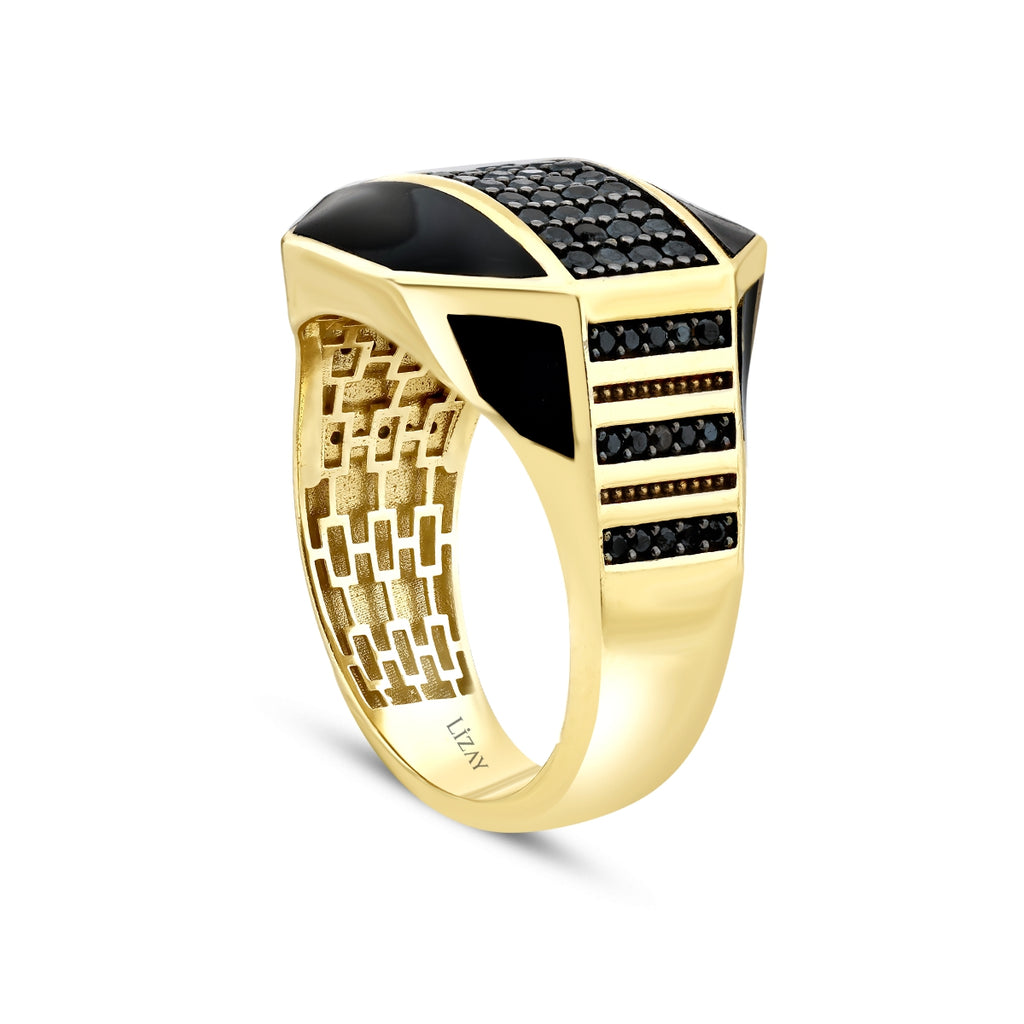 Gold Onyx Men’s Ring