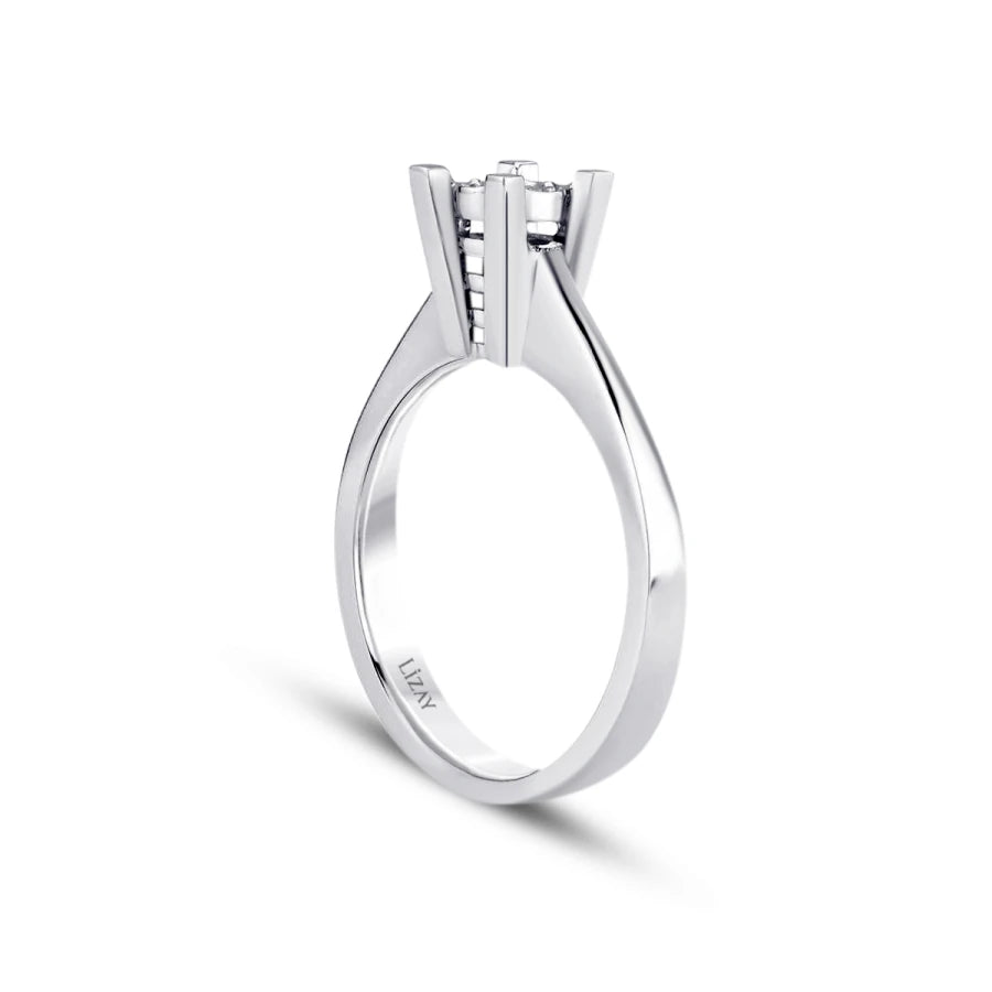 1.00 Carat-Style Diamond-Effect Round Solitere Engagement Ring