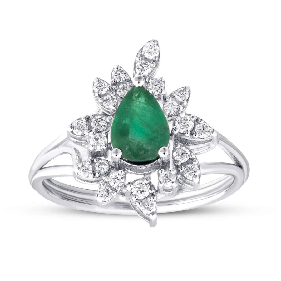 3.91 Carat Diamond Emerald Set