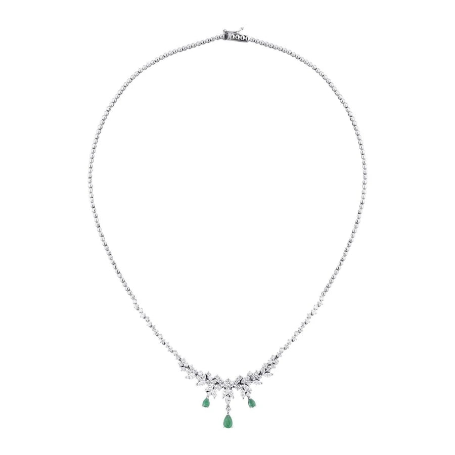 2.89 Carat Diamond Emerald Neckband